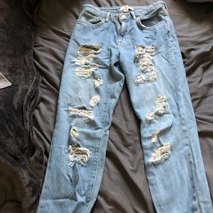 Ripped boyfriend jeans